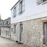 Apartament La Maison Du Clocher By La Boite En *