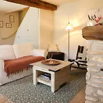 Apartament La Maison Du Clocher By La Boite En *