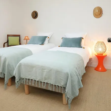 La Maison Du Clocher By La Boite En Courteuil