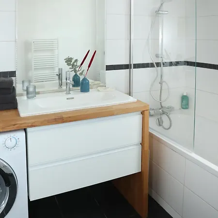 La Maison Du Clocher By La Boite En * Courteuil