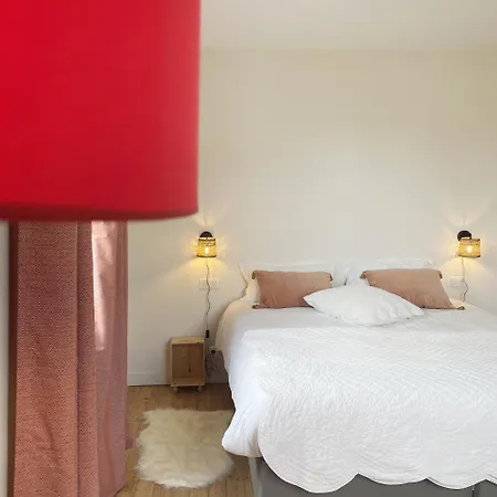 La Maison Du Clocher By La Boite En 公寓 Courteuil