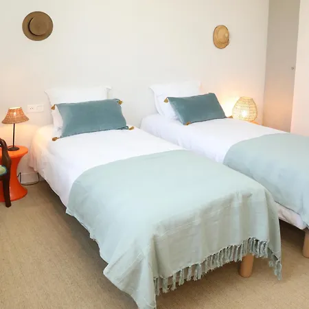 La Maison Du Clocher By La Boite En * Courteuil