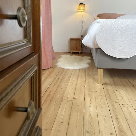 公寓 La Maison Du Clocher By La Boite En Courteuil