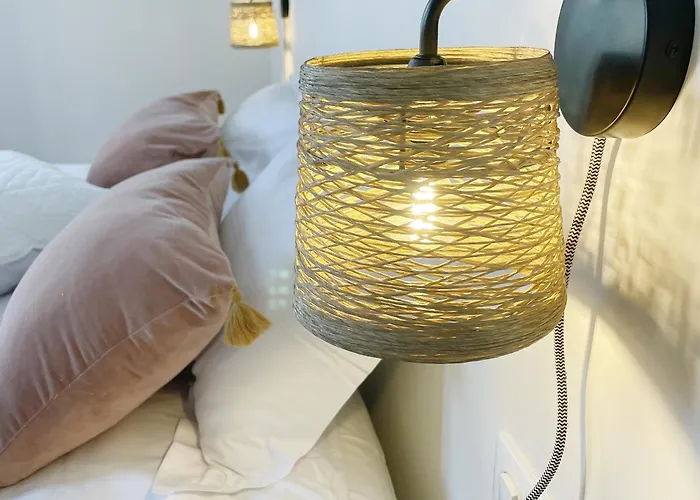 La Maison Du Clocher By La Boite En 아파트