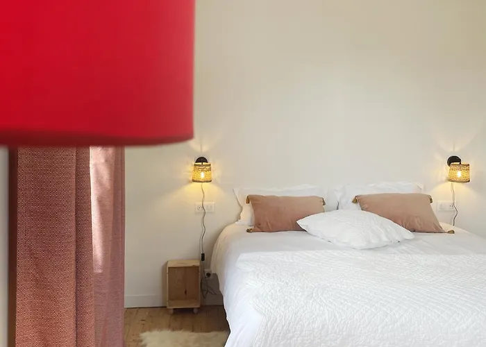 La Maison Du Clocher By La Boite En 아파트 Courteuil