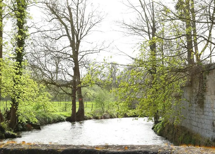 La Maison Du Clocher By La Boite En 아파트 *