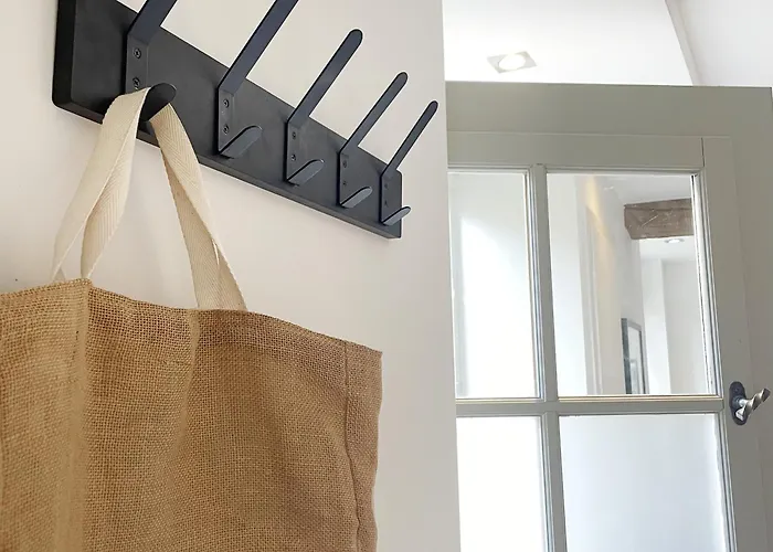 아파트 La Maison Du Clocher By La Boite En *