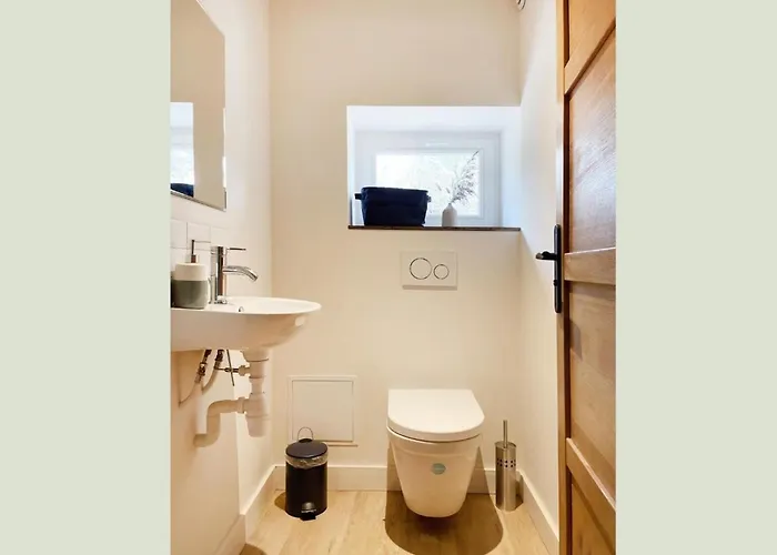 La Maison Du Clocher By La Boite En 아파트 *