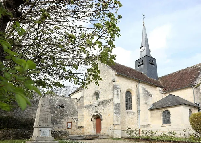 아파트 La Maison Du Clocher By La Boite En *